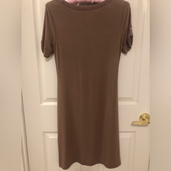 Short Sleeve Taupe/Light Brown T-Shirt Swing Dress - Picture 2 of 9